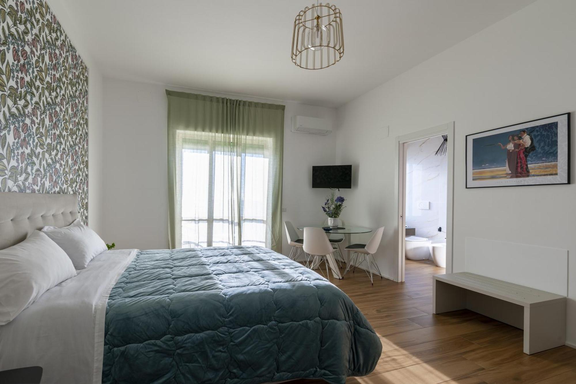 Cas' A Mare - Beachfront Luxury Suites Salerno Exterior photo